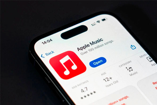Які пісні стали найпопулярнішими на Apple Music в Україні?